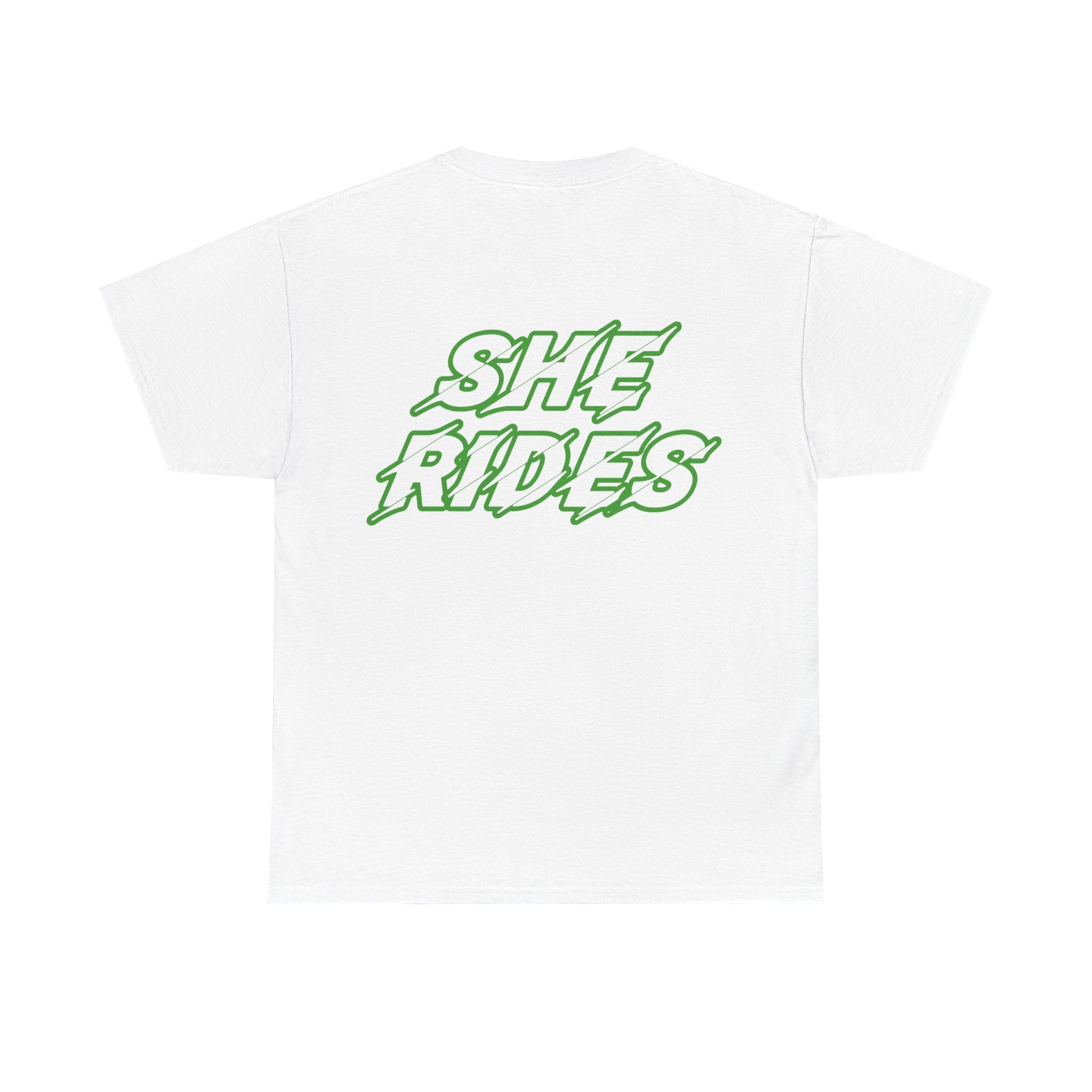 She Rides original T-shirt Groen