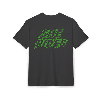 She Rides Oversized T-shirt Groen//Bikergirl T-shirt