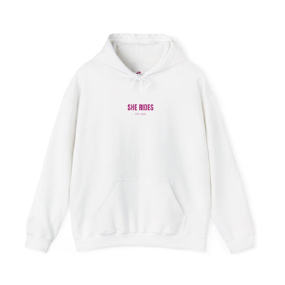 She Rides Basic Hoodie Roze//Bikergirl Hoodie
