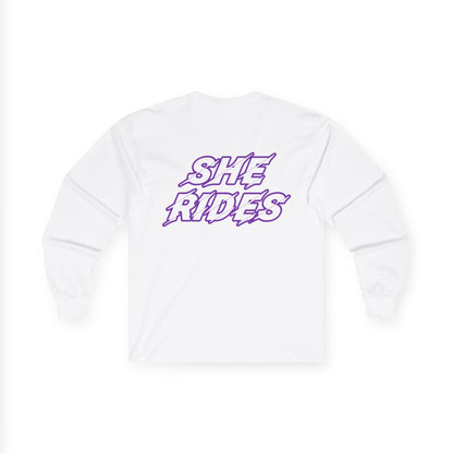 She Rides Long Sleeve Paars//Bikergirl Long Sleeve