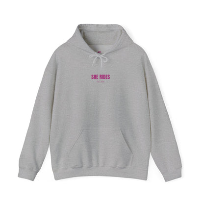 She Rides Basic Hoodie Roze//Bikergirl Hoodie